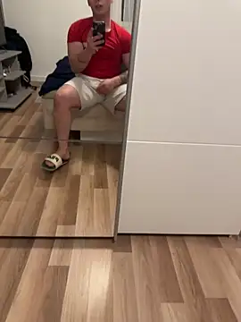 Hotdatev9 online show from 02-02-26, 07:13