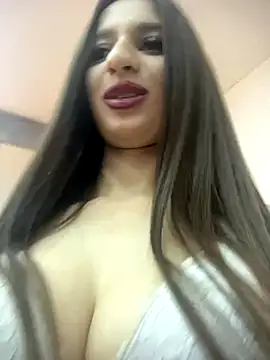 Anyssia online show from 12-15-25, 11:10