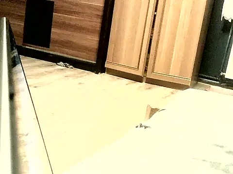 Snapshot of KissMeAss9387 chatting on 09-28-25, 07:10 KissMeAss9387 online show from 09-28-25, 07:10