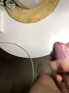 Jonny Agatha online show from 03-31-26, 06:32