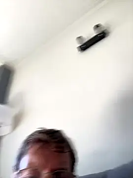 Snapshot of Jonny_Agatha chatting on 09-30-25, 05:41 Jonny Agatha online show from 09-30-25, 05:41