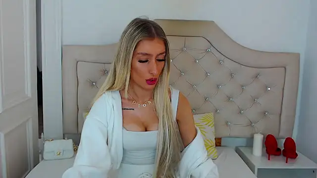 NatalieSensual online show from 10-19-25, 08:06
