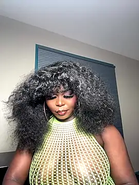 WomanNextdoor1 online show from 12-03-25, 03:07