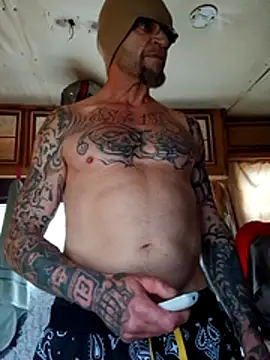 ShawnandDani7074 online show from 02-22-26, 01:57