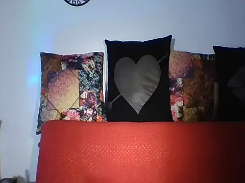 a miss online show from 11-21-25, 12:20