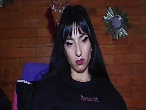 a miss online show from 10-28-25, 09:36