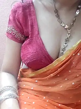 Snapshot of Hot-rima chatting on 05-08-26, 02:04 Hot-rima online show from 05-08-26, 02:04