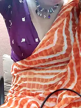 Snapshot of Hot-rima chatting on 06-18-26, 01:59 Hot-rima online show from 06-18-26, 01:59