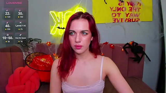 Snapshot of Jill_Smith chatting on 10-27-25, 01:39 Jill Smith online show from 10-27-25, 01:39