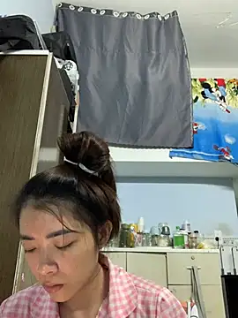 Minee1202 online show from 06-10-26, 01:07
