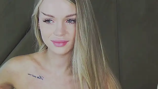 MarilynNova online show from 04-10-26, 05:58