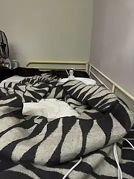 SalemStratton online show from 10-11-25, 06:42