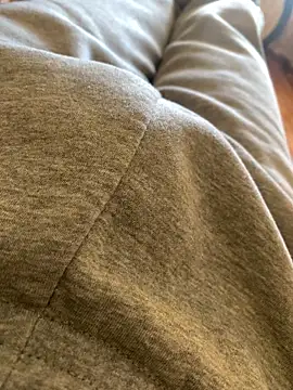 MuzzyFacing online show from 04-18-26, 11:23