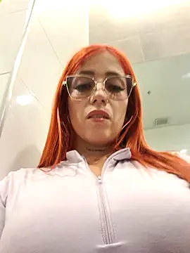 Alis xxx online show from 02-19-26, 07:11