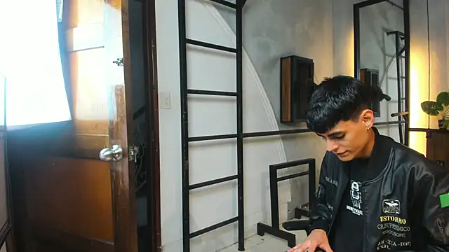 Dani mc1 online show from 11-05-25, 11:35