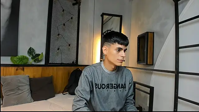 Dani mc1 online show from 09-29-25, 11:27