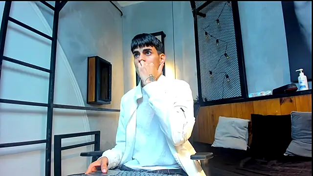 Dani mc1 online show from 11-20-25, 11:55