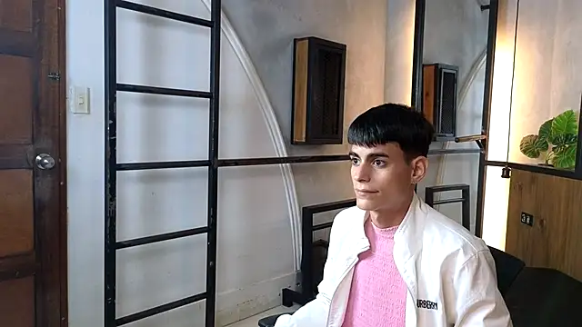 Dani mc1 online show from 12-19-25, 11:34