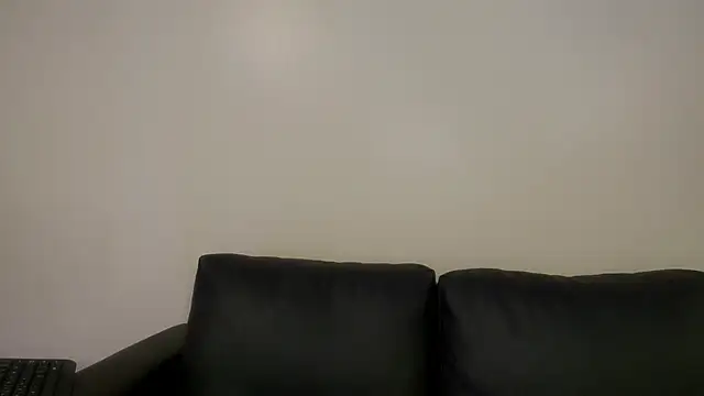 Snapshot of TSTaraBrookes chatting on 10-11-25, 08:15 TSTaraBrookes online show from 10-11-25, 08:15