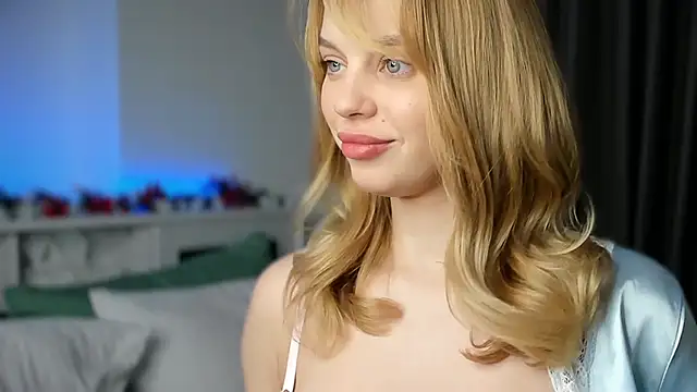 LilyFlamee online show from 01-09-26, 02:40