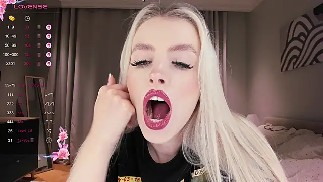 sashaloveyou online show from 11-23-25, 12:20