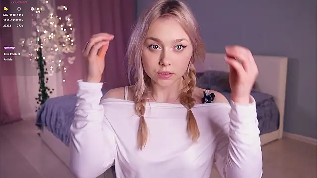 AccaCroyle online show from 03-06-26, 06:03