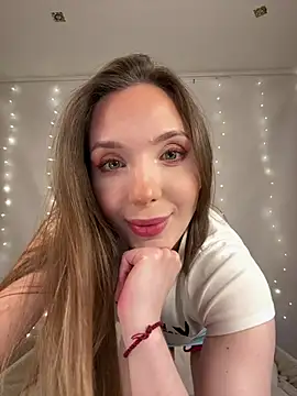Snapshot of LINA_ALL_EYES_ON_YOU chatting on 04-25-26, 06:49 LINA ALL EYES ON YOU online show from 04-25-26, 06:49