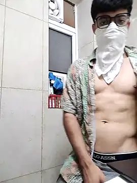 Snapshot of mrmasseur06 chatting on 06-08-26, 07:14 mrmasseur06 online show from 06-08-26, 07:14