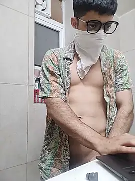 Snapshot of mrmasseur06 chatting on 06-29-26, 06:51 mrmasseur06 online show from 06-29-26, 06:51