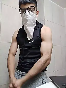 Snapshot of mrmasseur06 chatting on 06-25-26, 06:46 mrmasseur06 online show from 06-25-26, 06:46