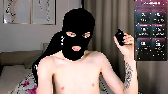 Snapshot of MrSexyCum4U chatting on 10-30-25, 10:24 MrSexyCum4U online show from 10-30-25, 10:24