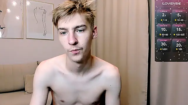 Snapshot of MrSexyCum4U chatting on 11-03-25, 09:46 MrSexyCum4U online show from 11-03-25, 09:46