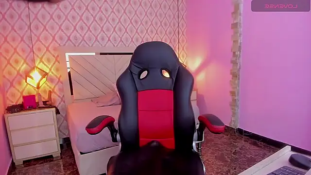 ALANA WATSONN online show from 10-31-25, 12:35