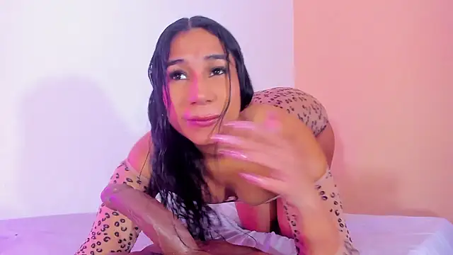 EMILYY WALKER online show from 03-14-26, 12:33