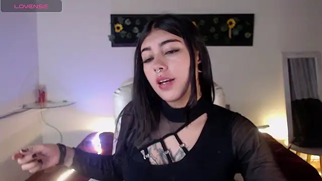 Snapshot of gabriella_live chatting on 10-22-25, 07:13 gabriella live online show from 10-22-25, 07:13