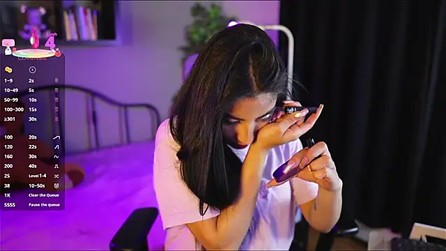 Emma and Issac online show from 01-09-26, 04:19