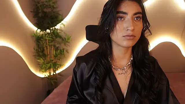 Emma and Issac online show from 02-26-26, 08:31