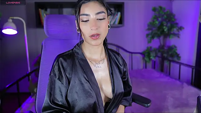 Emma and Issac online show from 02-28-26, 09:14