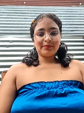 Lily-o online show from 10-25-25, 09:15