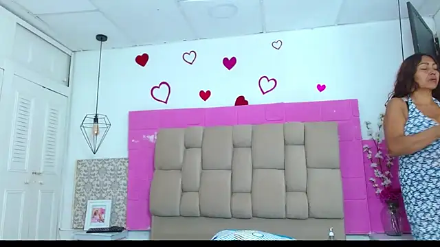 Damary Leon online show from 11-07-25, 07:18