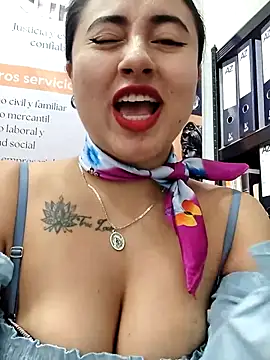Snapshot of AMATISTA__16 chatting on 05-21-26, 12:24 AMATISTA 16 online show from 05-21-26, 12:24