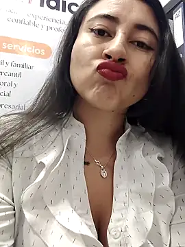 Snapshot of AMATISTA__16 chatting on 05-04-26, 12:19 AMATISTA 16 online show from 05-04-26, 12:19