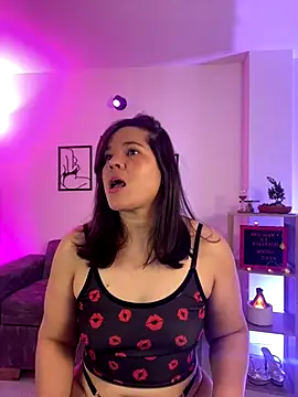 leiablack online show from 10-31-25, 12:02