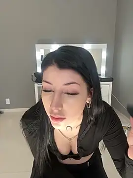 Privad ravenna online show from 09-29-25, 05:40