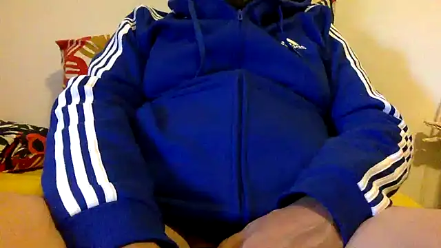 steve669 hot online show from 10-24-25, 01:32