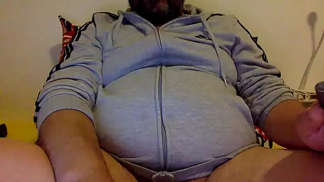 steve669 hot online show from 10-28-25, 09:36