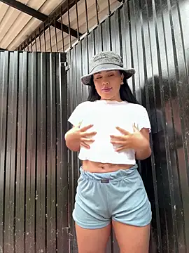 laure torres online show from 02-12-26, 12:38