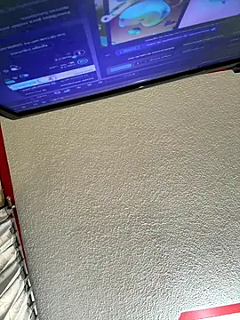 Snapshot of laure_torres chatting on 01-06-26, 06:45 laure torres online show from 01-06-26, 06:45