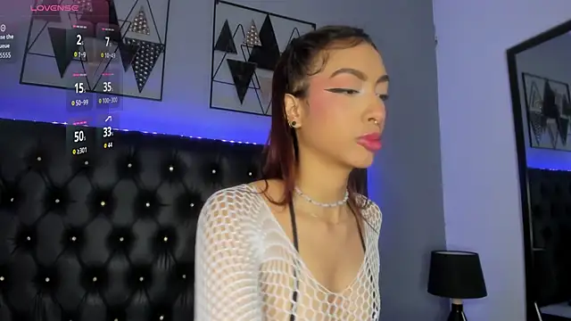 Snapshot of Ebonysweet__ chatting on 09-17-25, 08:00 Ebonysweet online show from 09-17-25, 08:00