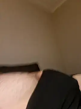 Snapshot of Bamse28 chatting on 11-28-25, 11:49 Bamse28 online show from 11-28-25, 11:49